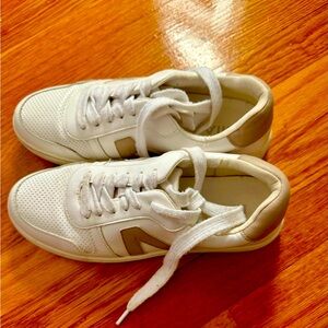 Women’s MIA Sneakers